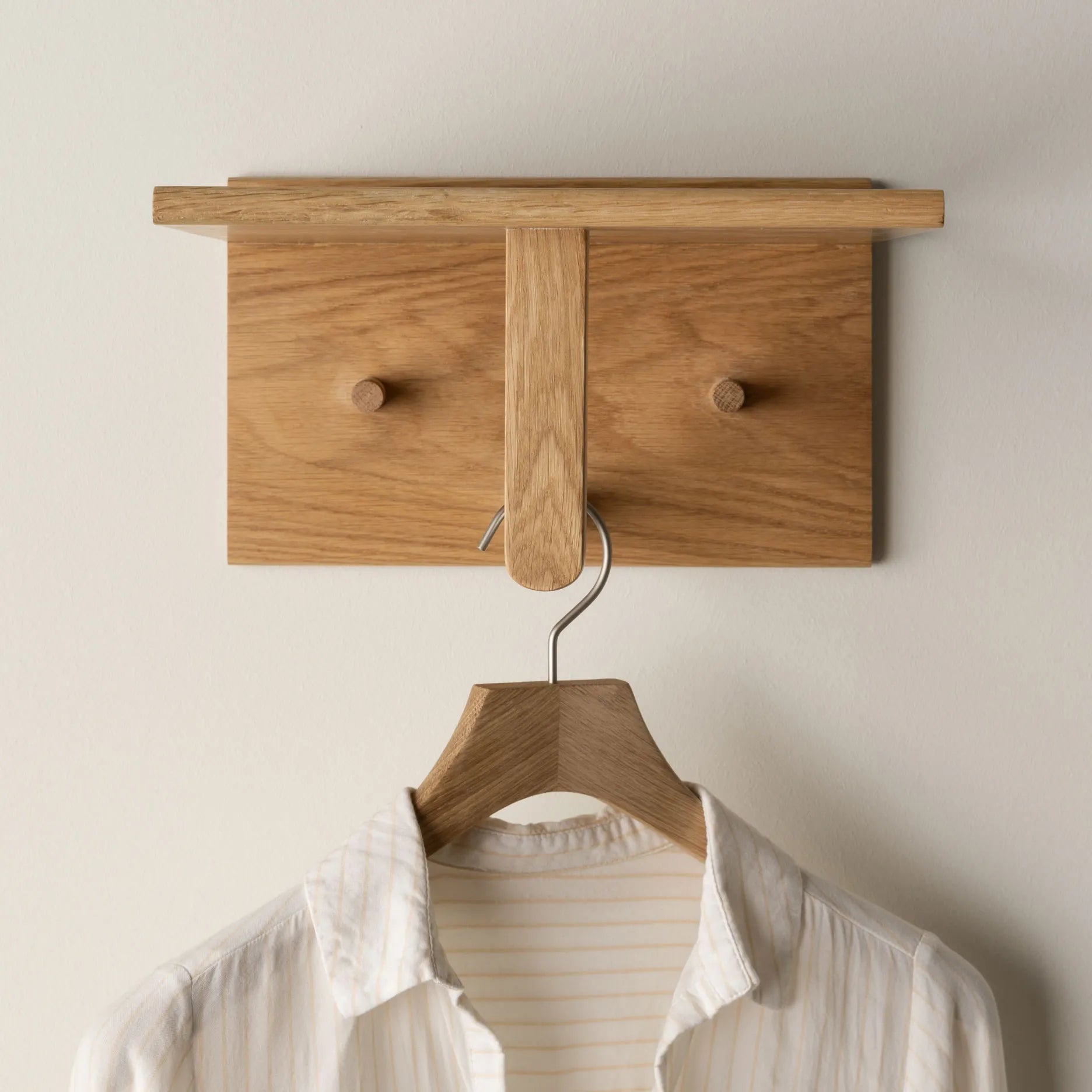 Wood II Multi Garderobenleiste Eiche – L30 cm